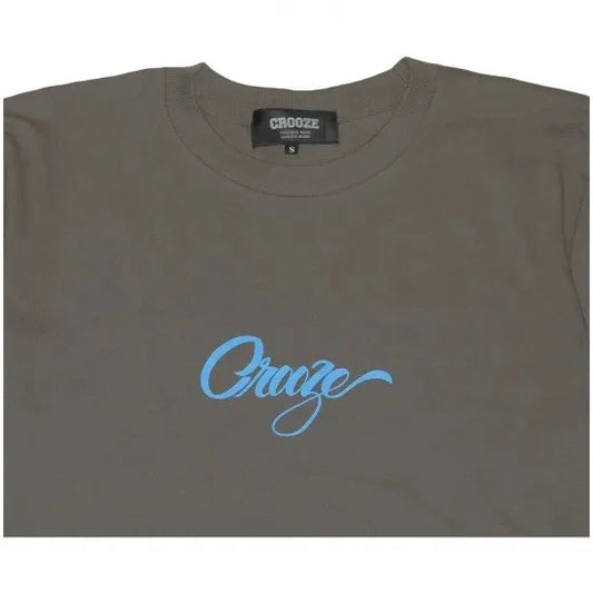 script logo tee -チャコール