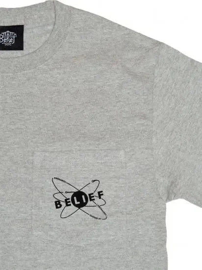Belief NYC Physics Pocket Tee -グレー